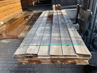 Ca. 72x Douglas Wisselsponning/Halfhoutsrabat, 18x190mm, lengte 300cm